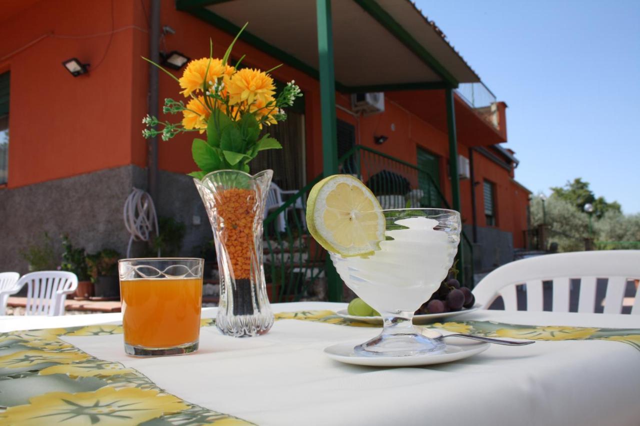 B&B Borgo Pileri Mazzarino Bagian luar foto