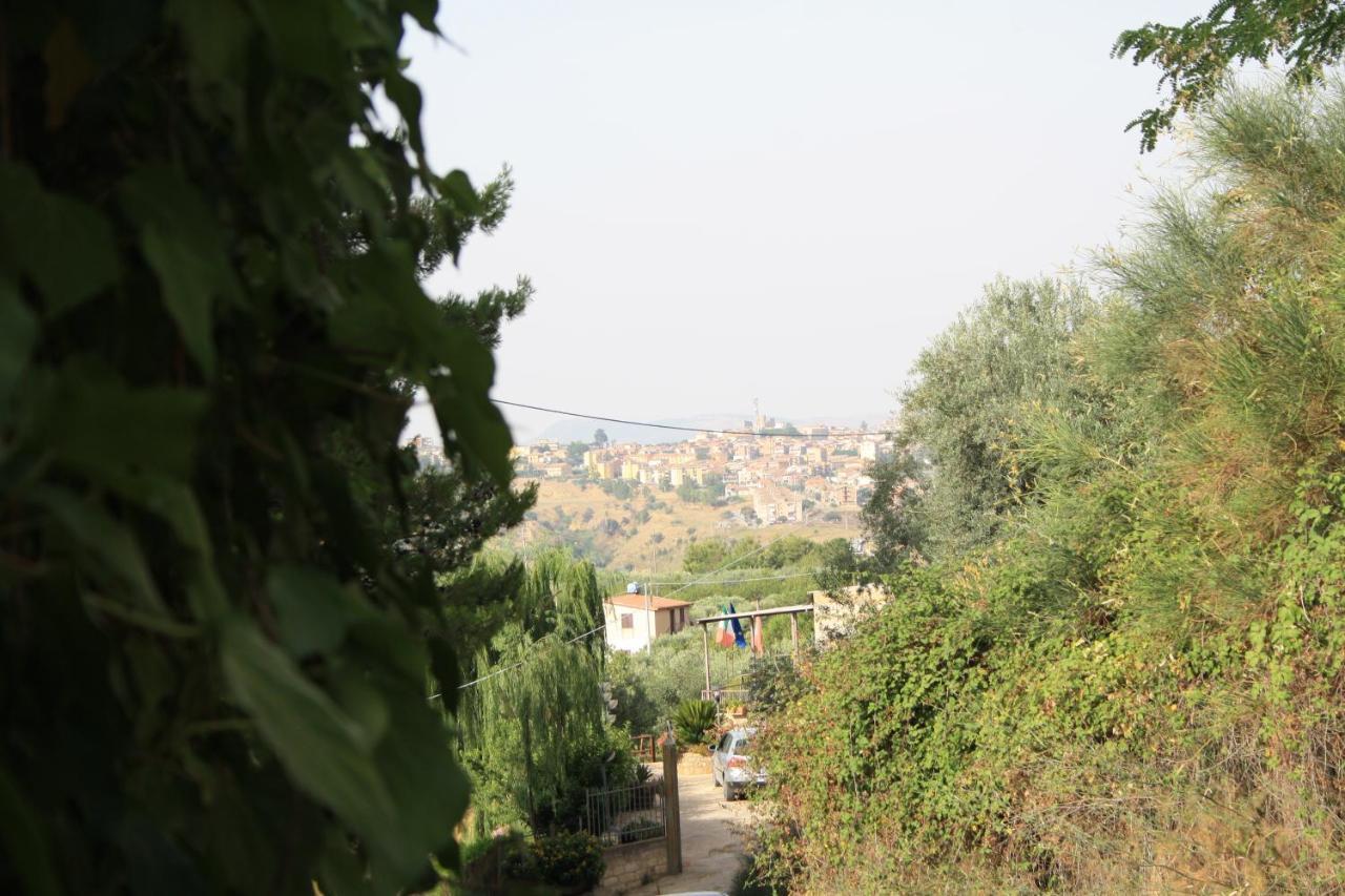 B&B Borgo Pileri Mazzarino Bagian luar foto