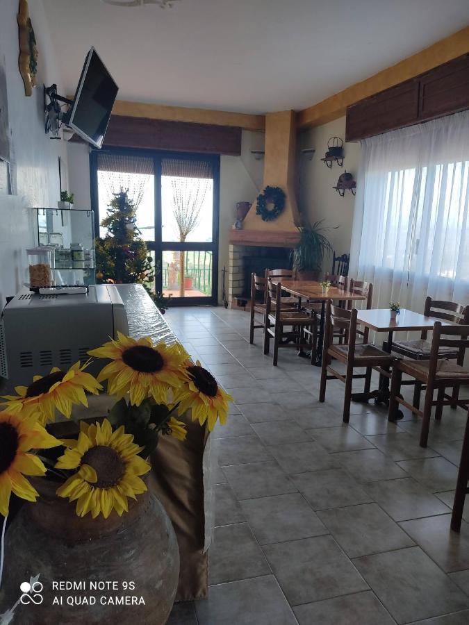B&B Borgo Pileri Mazzarino Bagian luar foto